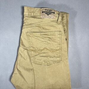 Wrangler Jeans Mens W30 L31 Brown Tan Premium Quality Straight Fit Workwear Pant